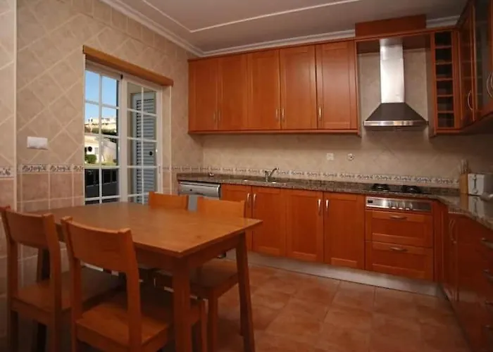 Arade - Complex Ideal For Families *