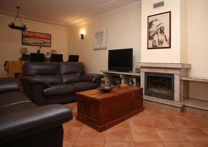 Arade - Complex Ideal For Families *